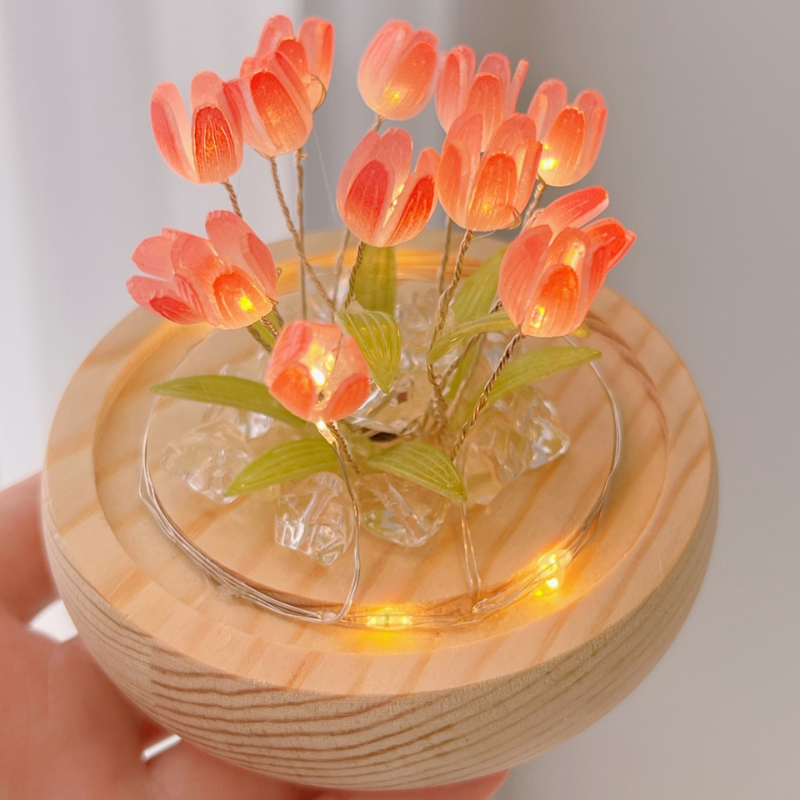 Lampe DIY tulipe à monter – Douce lumière florale