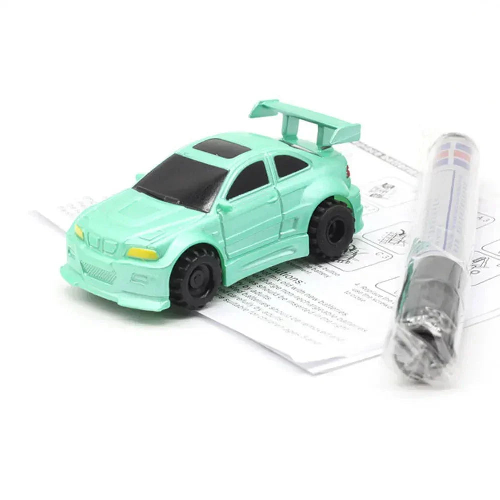 El coche mágico que sigue tus dibujos como por arte de magia