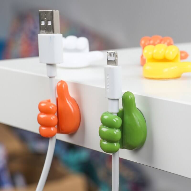 Clever hooks for cables, brushes, earphones, and more (x10)
