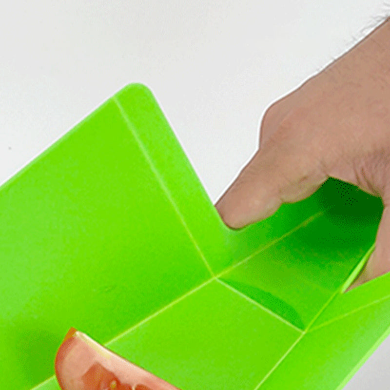 Hajtható, multifunkcionális vágódeszka